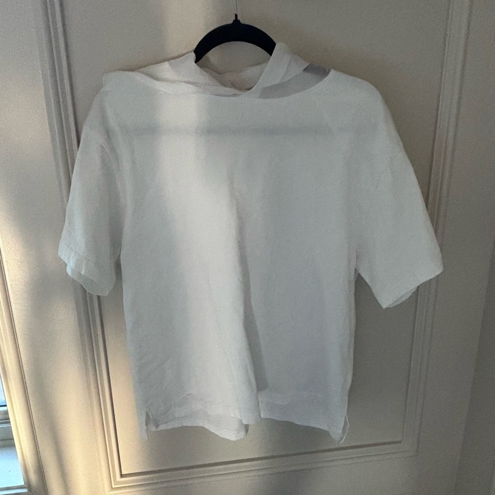 White Short Sleeve Hoodie with Waterproof hood